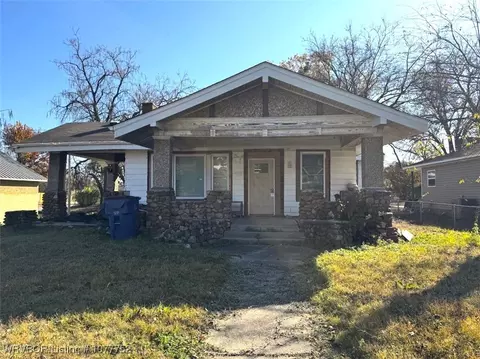 1216 N 13th St, Fort Smith, AR 72901 photo 1