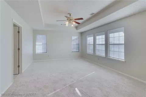 Living - 9501 Bridgeford Rd, Fort Smith, AR 72908 photo 6 of 6