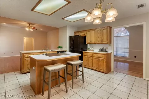 Kitchen - 9501 Bridgeford Rd, Fort Smith, AR 72908 photo 2 of 5