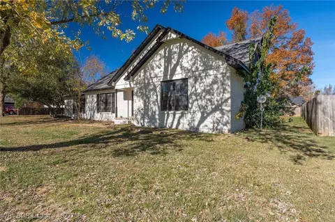 8901 Royal Ridge Dr, Fort Smith, AR 72903 photo 1