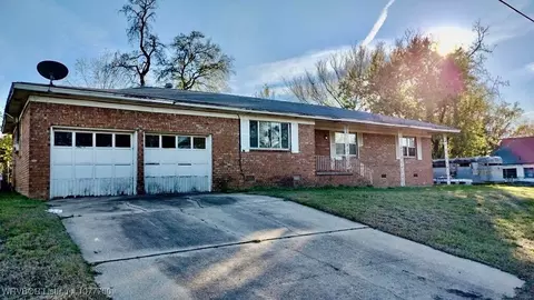 1427 9a Hwy, Arkoma, OK 74901
