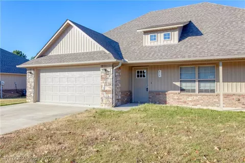 814 Black Creek Ln, Hackett, AR 72937 photo 4