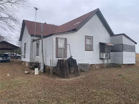 817 High Rd, Ozark, AR 72949 photo 4