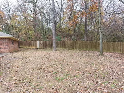 Exterior - 3410 S 33rd Cir, Fort Smith, AR 72903 photo 9 of 11