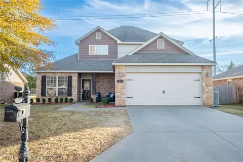 8020 Huntington Way, Fort Smith, AR 72916