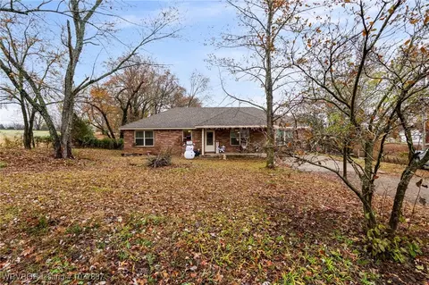9724 Neal Rd, Cedarville, AR 72932