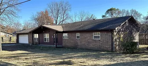 3400 Willow St, Fort Smith, AR 72904