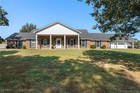466774 E 1070 Rd, Sallisaw, OK 74955