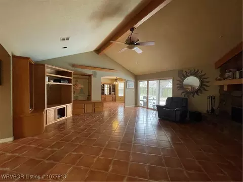Living - 3100 Royal Scots Way, Fort Smith, AR 72908 photo 5 of 5