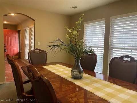 Dining - 3100 Royal Scots Way, Fort Smith, AR 72908 photo 4 of 4