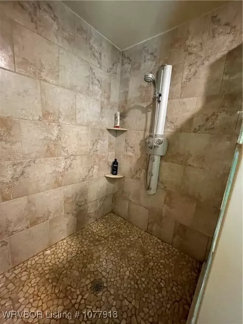 Bath - 3100 Royal Scots Way, Fort Smith, AR 72908 photo 3 of 6