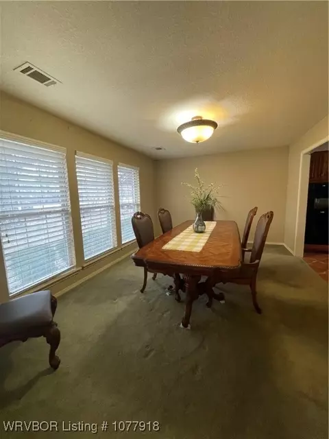 Dining - 3100 Royal Scots Way, Fort Smith, AR 72908 photo 1 of 4