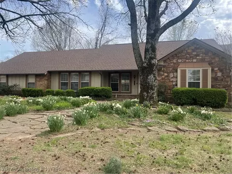 Exterior - 3100 Royal Scots Way, Fort Smith, AR 72908 photo 2 of 9