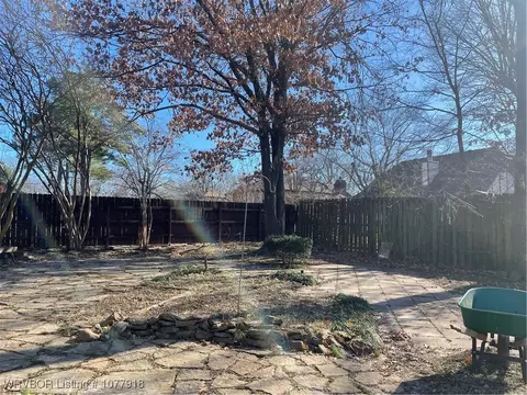 Exterior - 3100 Royal Scots Way, Fort Smith, AR 72908 photo 6 of 9