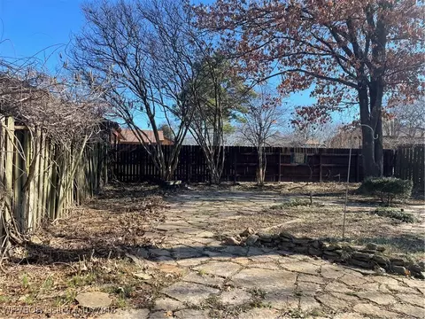 Exterior - 3100 Royal Scots Way, Fort Smith, AR 72908 photo 7 of 9