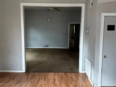 904 S 22nd St, Fort Smith, AR 72901 photo 2