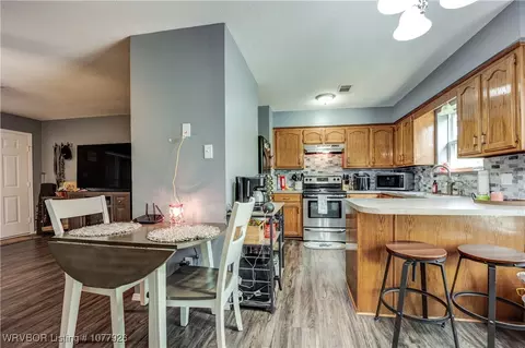 Kitchen - 201 W Houston St, Lavaca, AR 72941 photo 1 of 4