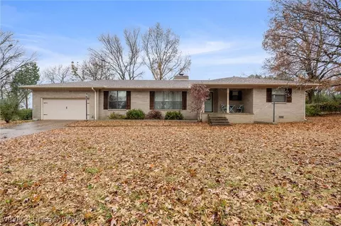 118 Quail Ridge Rd, Sallisaw, OK 74955