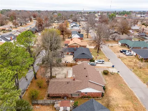 4508 Victoria Dr, Fort Smith, AR 72904 photo 3