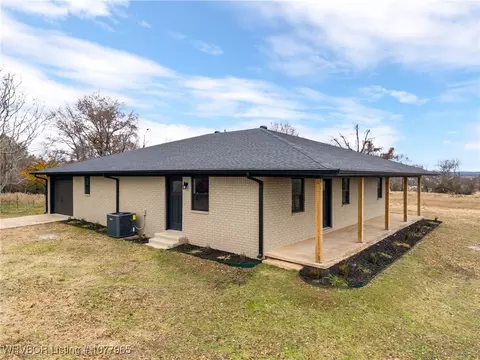 114160 S 4740 Rd, Muldrow, OK 74948