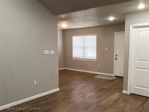 9317 Bryn Mawr, Fort Smith, AR 72908 photo 2