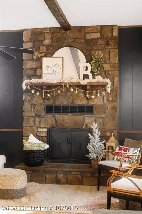 Living - 5115 S 33rd St, Fort Smith, AR 72903 photo 2 of 5