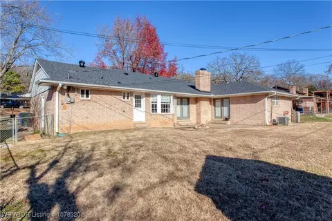 Exterior - 2820 Dallas Dr, Fort Smith, AR 72901 photo 10 of 11