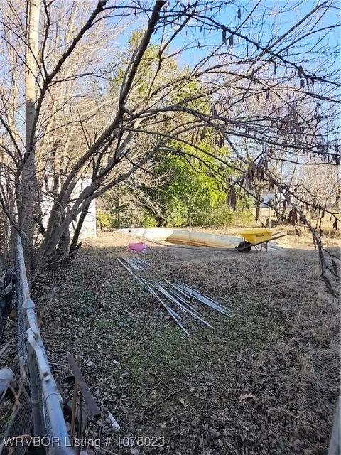 308 E Main St, Hartford, AR 72938 photo 4