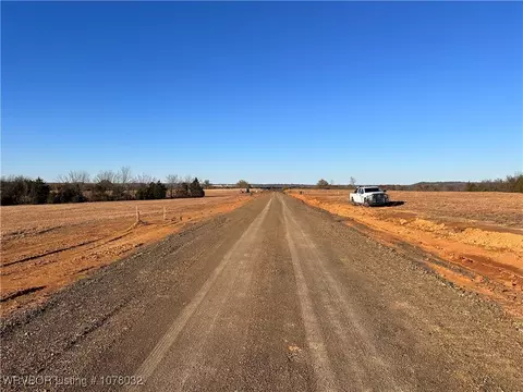 lot9 N Castle Rd, Poteau, OK 74953