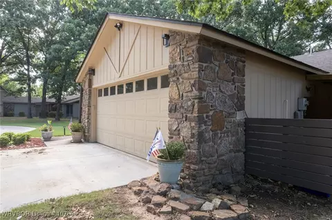 3237 Edinburgh Dr, Fort Smith, AR 72908 photo 6
