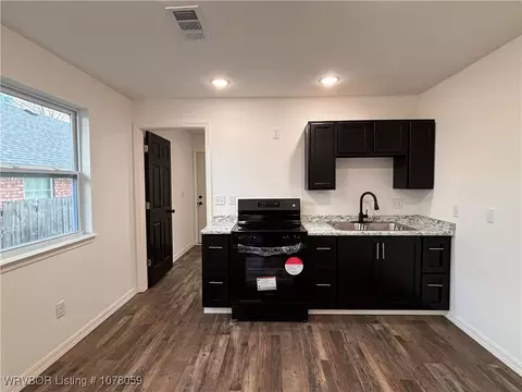 3016 Irving St, Fort Smith, AR 72904 photo 10