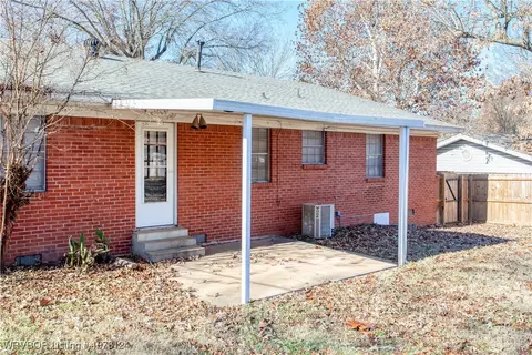 923 S 67th Ln, Fort Smith, AR 72903 photo 22