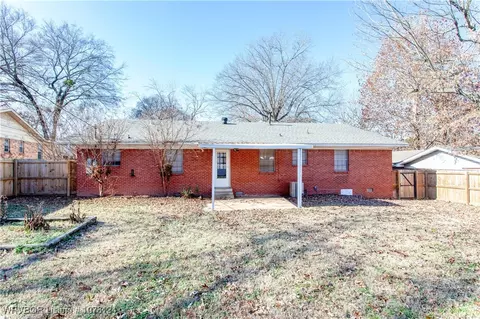 923 S 67th Ln, Fort Smith, AR 72903 photo 21