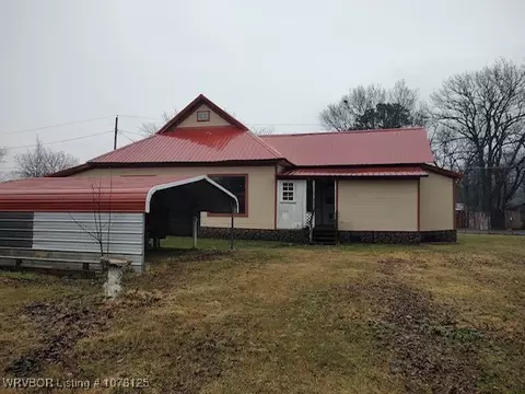 Exterior - 121 E Main St, Hartford, AR 72938 photo 4 of 4