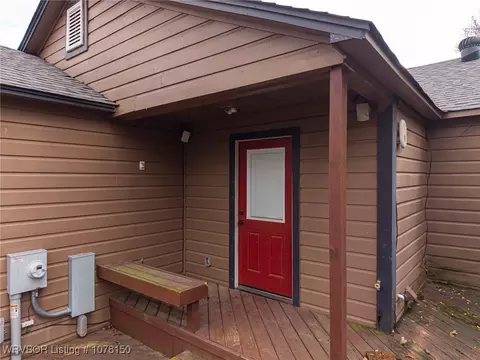 Exterior - 2021 S Q St, Fort Smith, AR 72901 photo 6 of 9