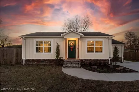 3218 Hendricks Blvd, Fort Smith, AR 72903