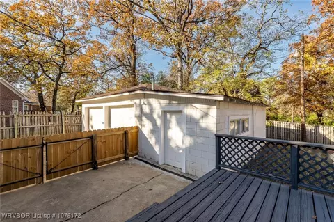 2415 S W St, Fort Smith, AR 72901 photo 32