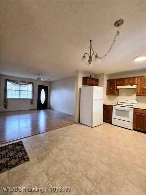 804 Wahl St, Paris, AR 72855 photo 8