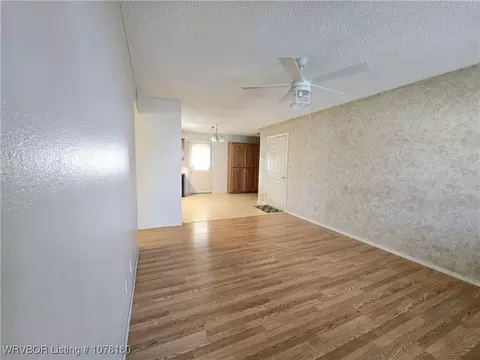 804 Wahl St, Paris, AR 72855 photo 2