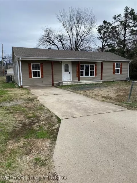 4618 N 31st St, Fort Smith, AR 72904