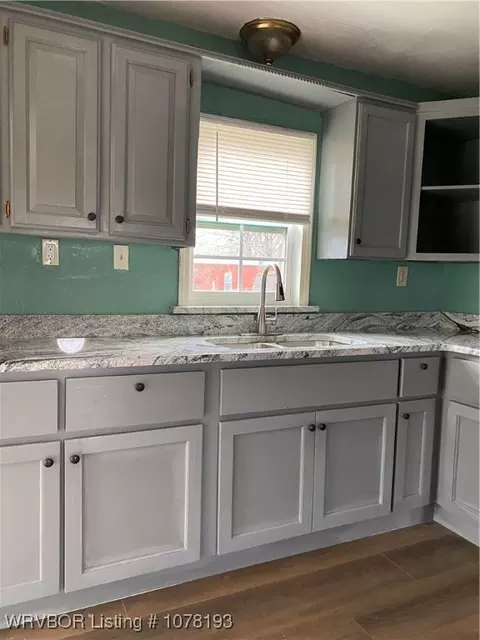Kitchen - 4618 N 31st St, Fort Smith, AR 72904 photo 1 of 3