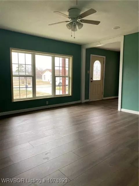 Living - 4618 N 31st St, Fort Smith, AR 72904 photo 1 of 1