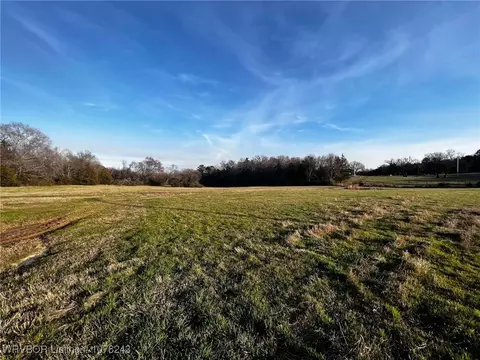 / Wiggins Drive, Paris, AR 72855
