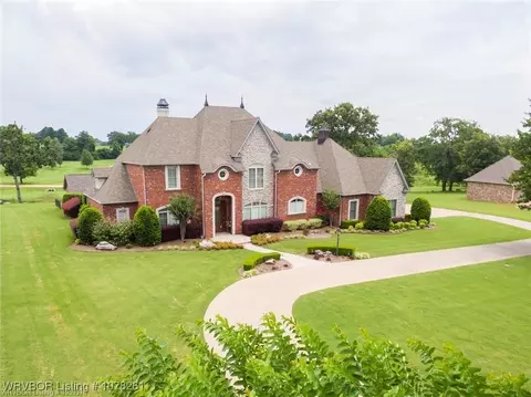7201 Highland Park Dr, Fort Smith, AR 72916