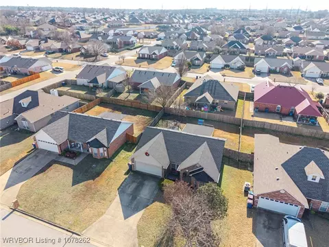 412 Chateau Dr, Fort Smith, AR 72908 photo 39