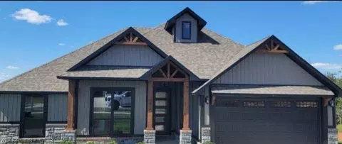 420 Aster St, Van Buren, AR 72956