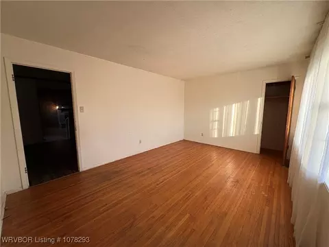 1511 Gary St, Fort Smith, AR 72901 photo 2