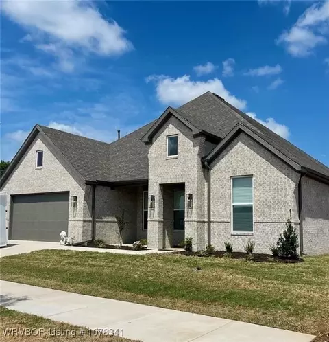 3155 Coolridge St, Fayetteville, AR 72701