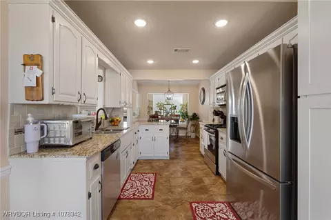 Kitchen - 109 Adams St, Lavaca, AR 72941 photo 1 of 3
