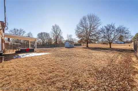 Exterior - 109 Adams St, Lavaca, AR 72941 photo 10 of 10